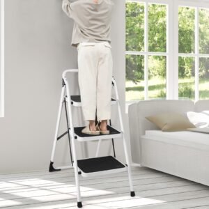 Folding 3-Step Ladder With Handgrip And Anti-Slip Platform - Image 8