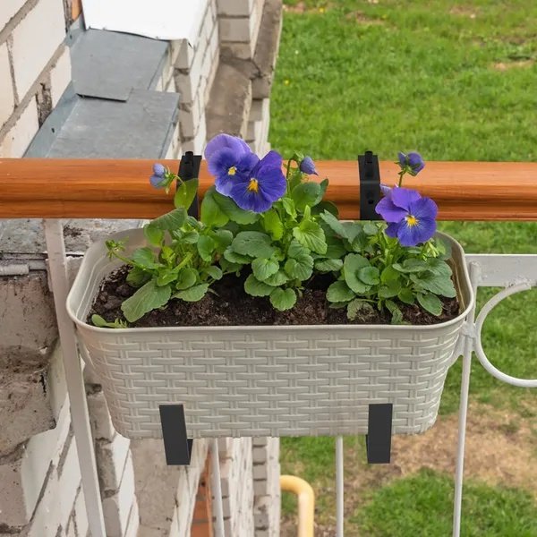Adjustable Heavy-Duty Iron Planter Bracket - 6.1-11.6' Extendable Tray & 2.36-6.9' Two-Level Adjustable Hook