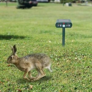 Ultrasonic Rat Repellent, Solar Motion Sensor, Rat Repellent IPX4 Waterproof, Suitable For Outdoor Use In Farms, Gardens, Courtyards - Image 9